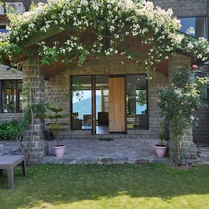 Woodsmoke Retreat